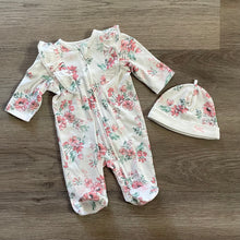 Load image into Gallery viewer, Floral 2- Way Zip Sleep &amp; Play
